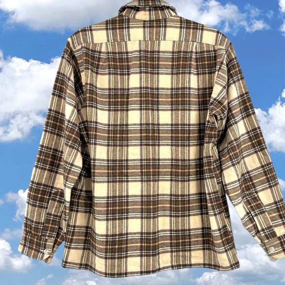 Vintage Pendleton Wool Board Shirt Flannel Plaid Loop Collar Flap Pockets Medium - Picture 10 of 10